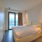 Victoria Home 007